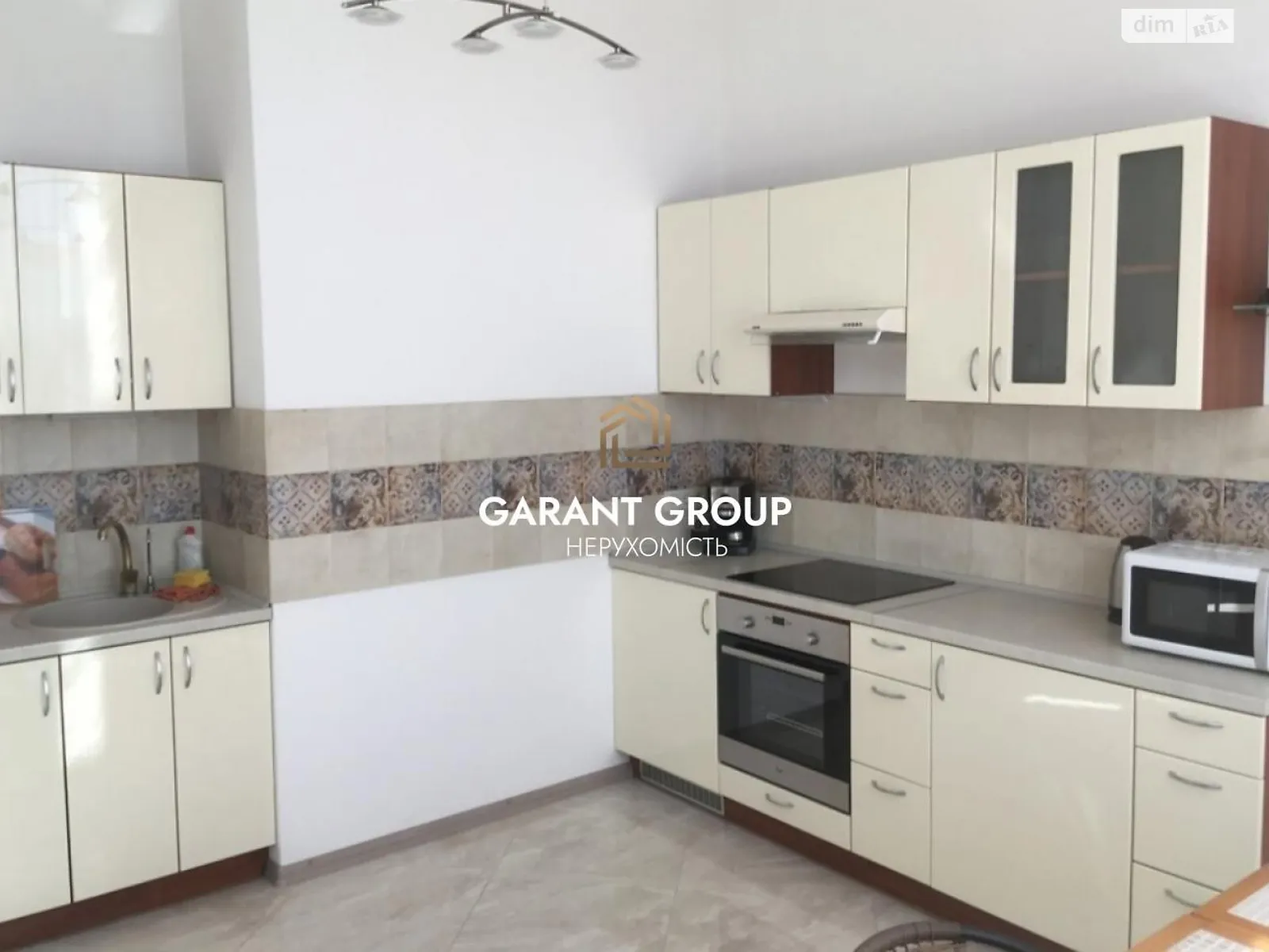 Продается 1-комнатная квартира 41.3 кв. м в Одессе, пер. Аркадиевский - фото 1