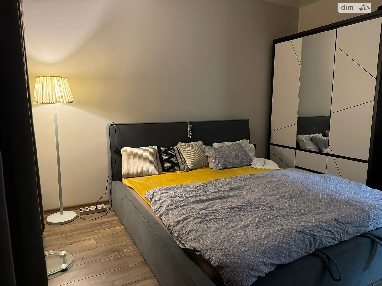 Продается 2-комнатная квартира 64 кв. м в Трускавце, ул. Данилишиных, 59А - фото 1