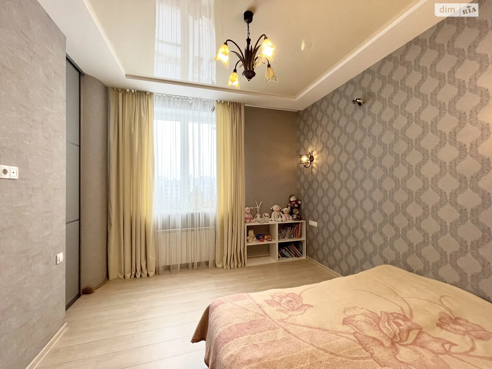 Продається 2-кімнатна квартира 80.5 кв. м у Харкові, вул. Гвардійців-Широнінців, 33 - фото 1