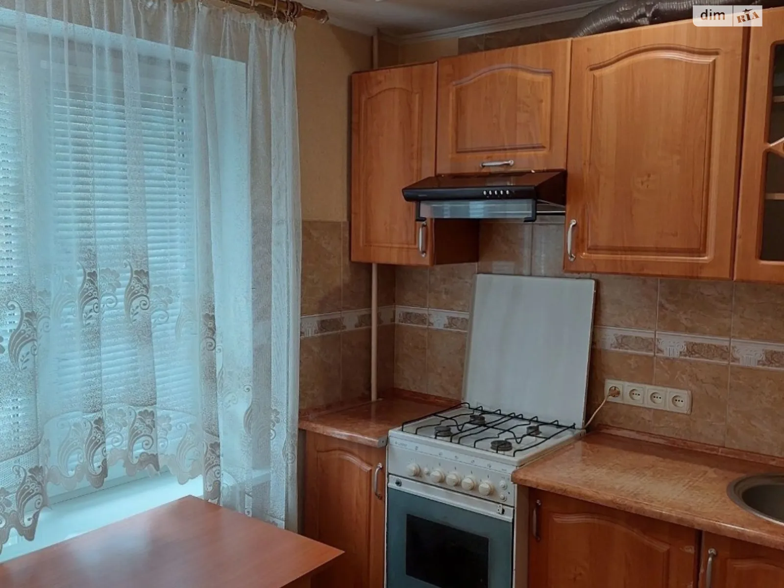 1-комнатная квартира 35 кв. м в Запорожье, ул. Чумаченко - фото 1