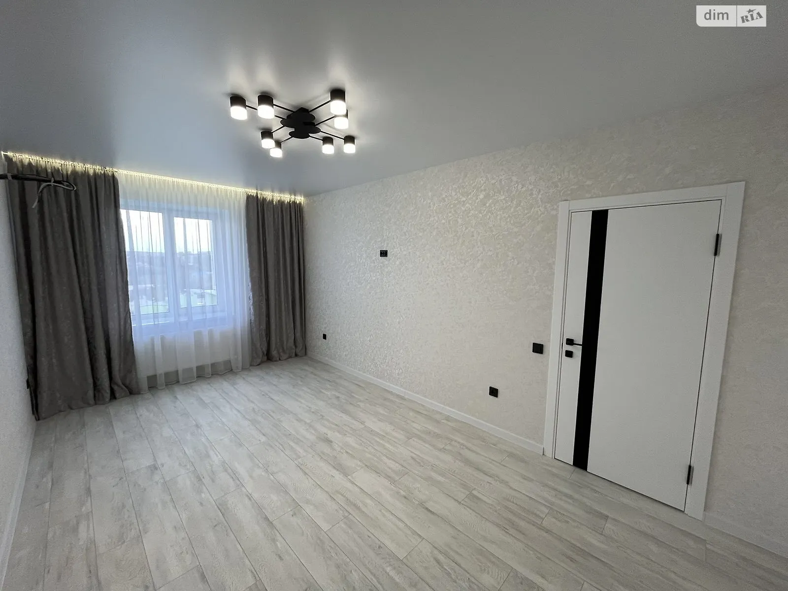 Продается 2-комнатная квартира 62.7 кв. м в Хмельницком, ул. Трудовая - фото 1