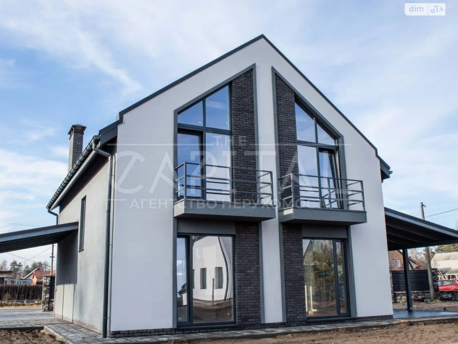 Продается дом на 2 этажа 135 кв. м с бассейном, цена: 195000 $ - фото 1