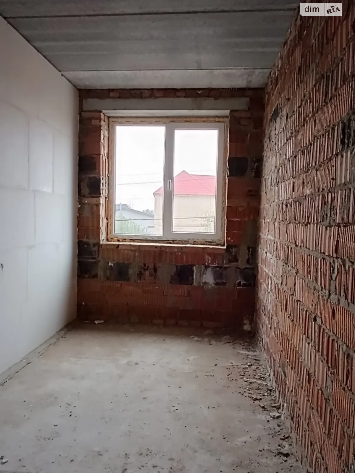 Продается 2-комнатная квартира 43.3 кв. м в Гостомеле, ул. Юбилейная - фото 1