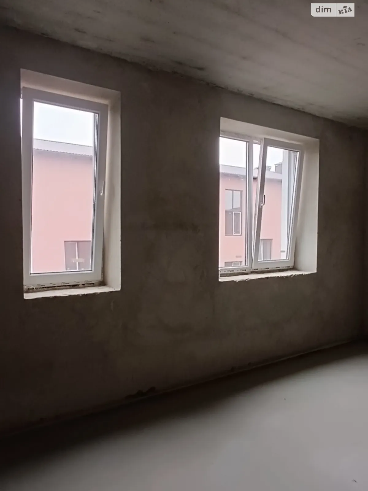 Продается 1-комнатная квартира 27 кв. м в Гостомеле, пер. Юбилейный - фото 1