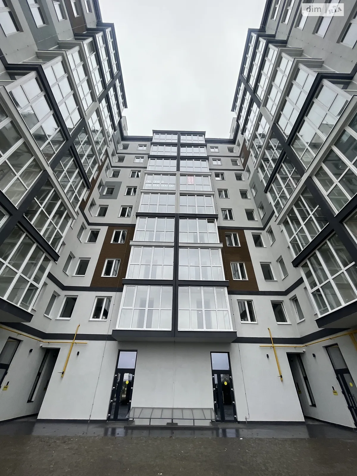 Продається 1-кімнатна квартира 42 кв. м у Бучі, вул. Бориса Гмирі, 7 - фото 1