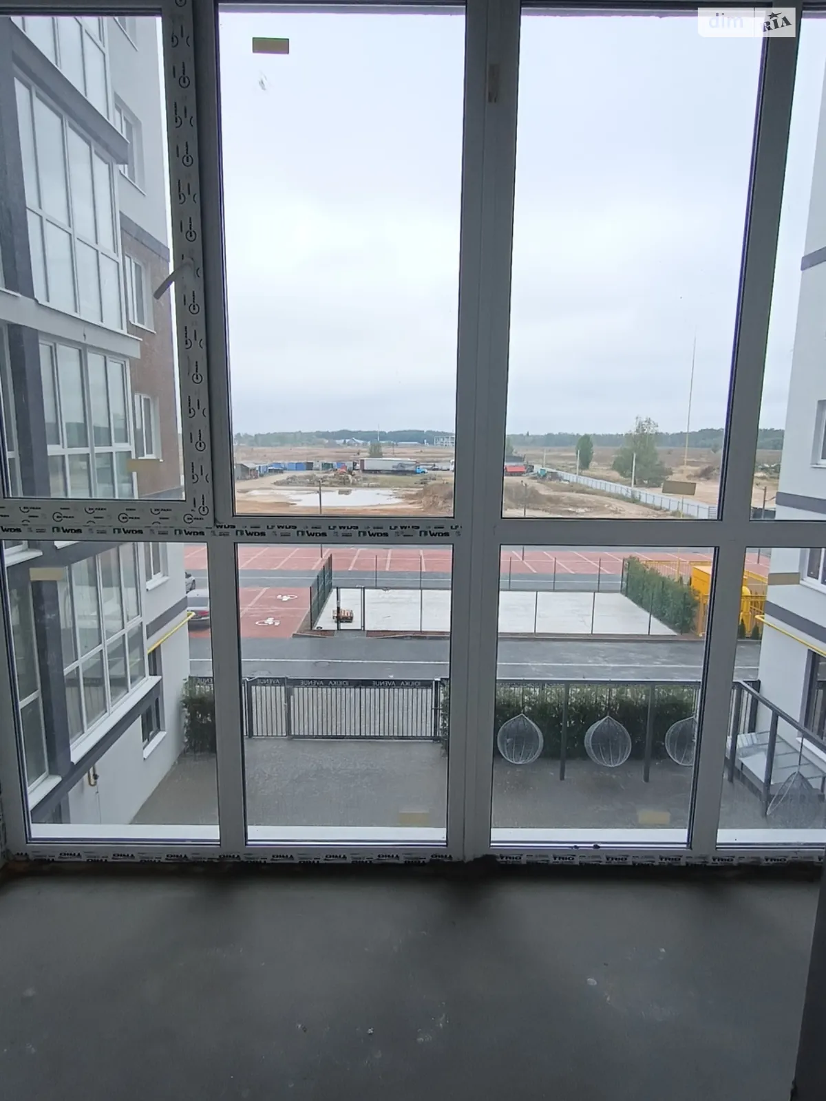 Продається 1-кімнатна квартира 46 кв. м у Бучі, вул. Бориса Гмирі, 7 - фото 1