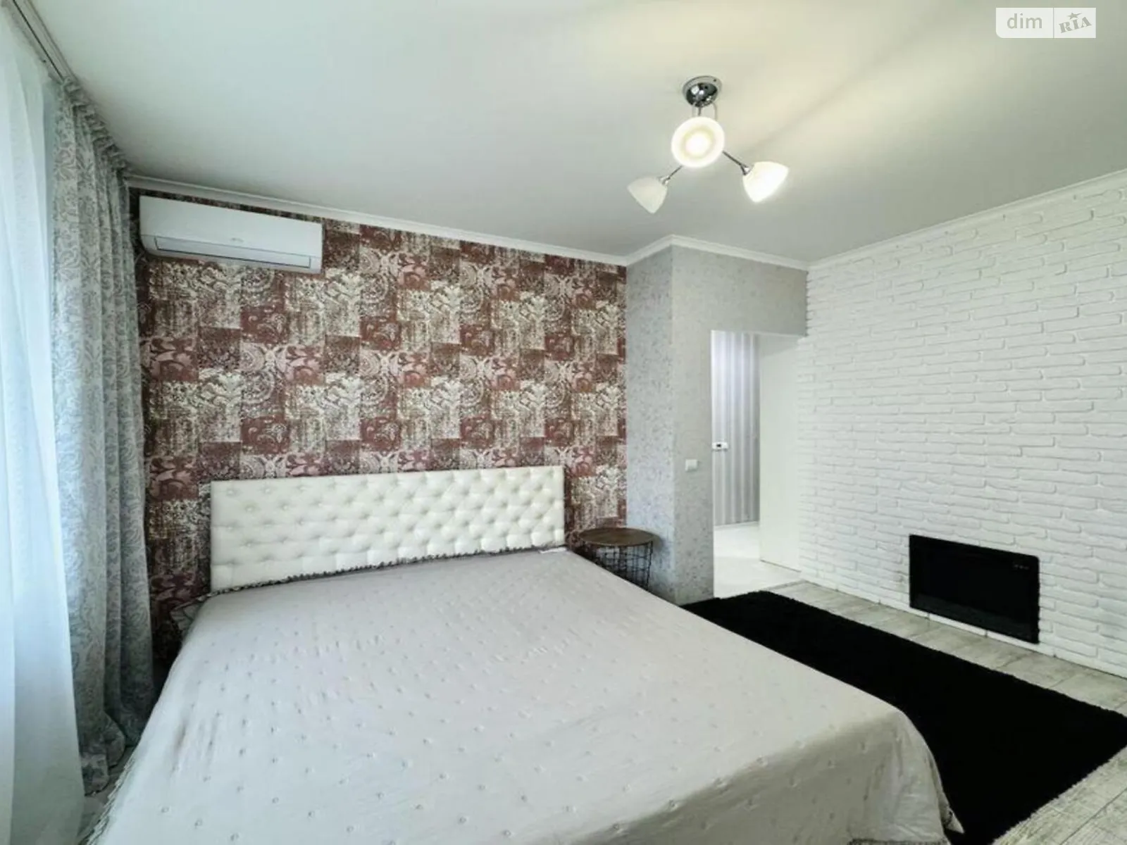 Продается 1-комнатная квартира 36.7 кв. м в Киеве, ул. Софии Русовой, 7 - фото 1