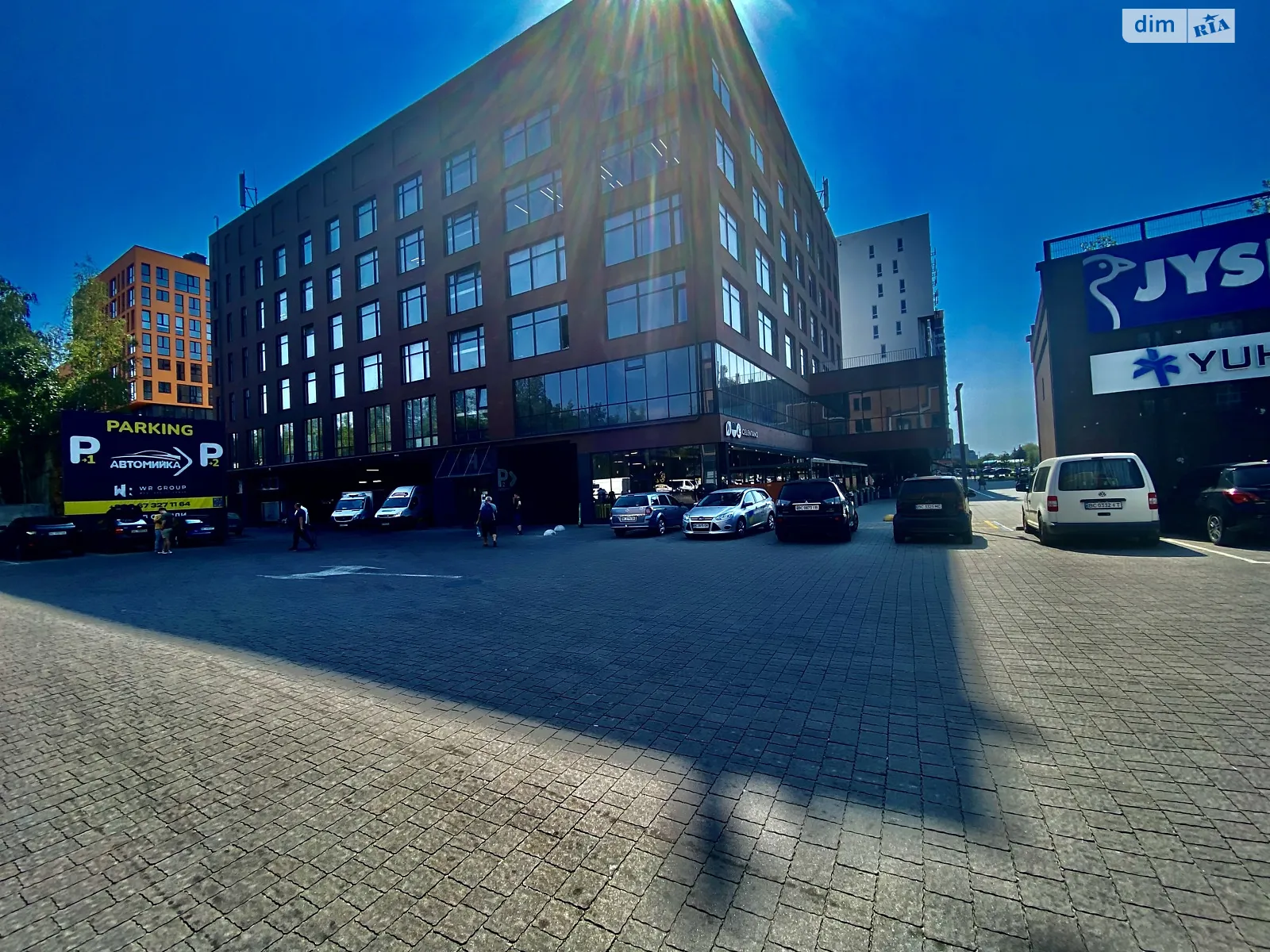 Сдается в аренду офис 128 кв. м в бизнес-центре, цена: 1280 $ - фото 1