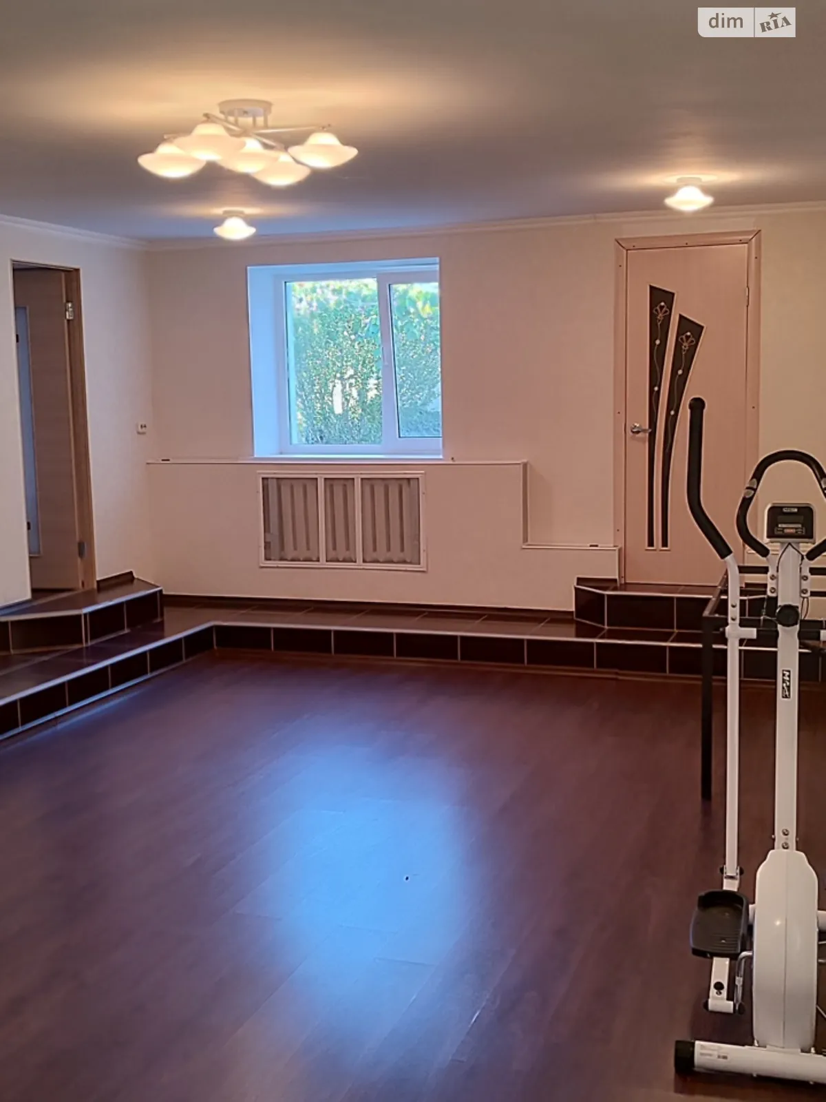 Продается одноэтажный дом 112 кв. м с беседкой, цена: 40000 $ - фото 1