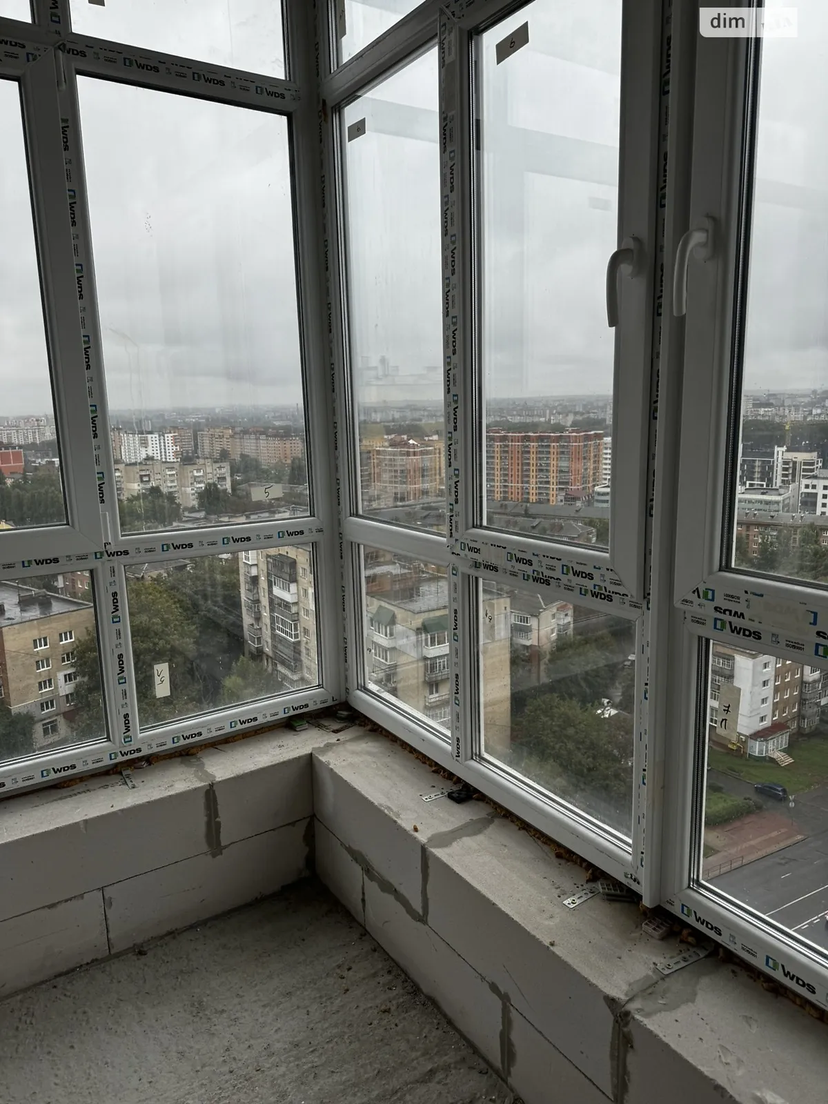 Продается 2-комнатная квартира 78.7 кв. м в Хмельницком, ул. Свободы, 12А - фото 1