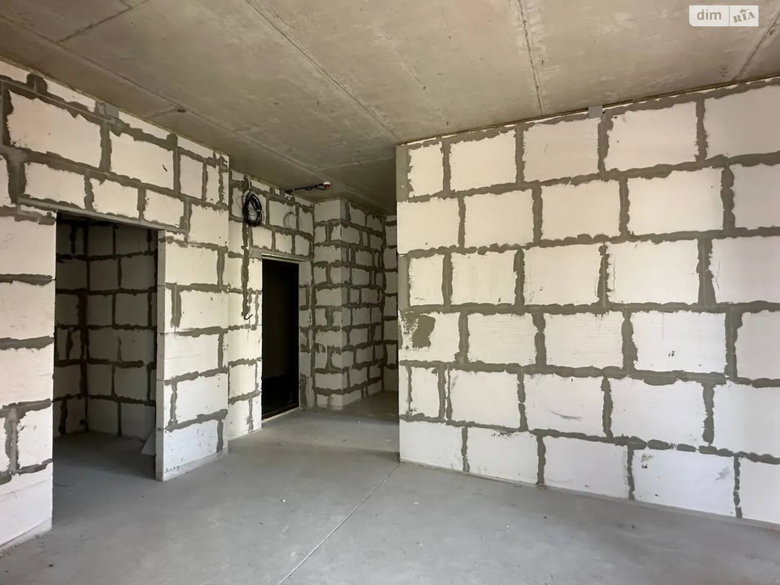 Продається 1-кімнатна квартира 43.9 кв. м у Одесі, вул. Дачна, 28 - фото 1