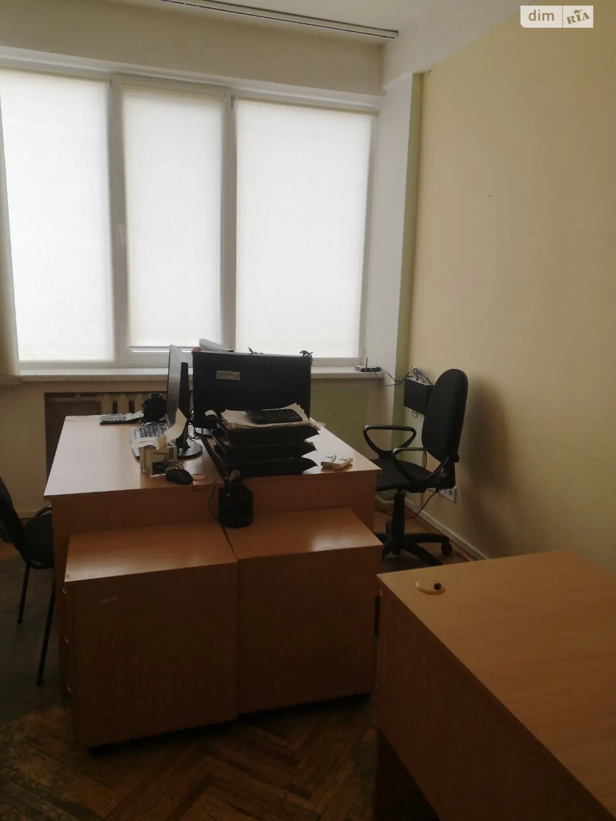 Здається в оренду приміщення вільного призначення 18 кв. м в 4-поверховій будівлі, цена: 5400 грн - фото 1