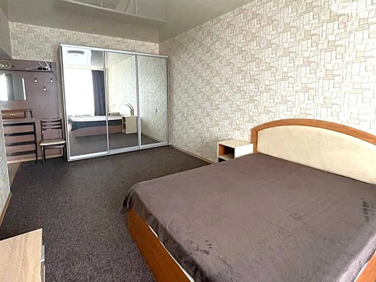 Продается 1-комнатная квартира 45.1 кв. м в Одессе, ул. Костанди, 104Б - фото 1