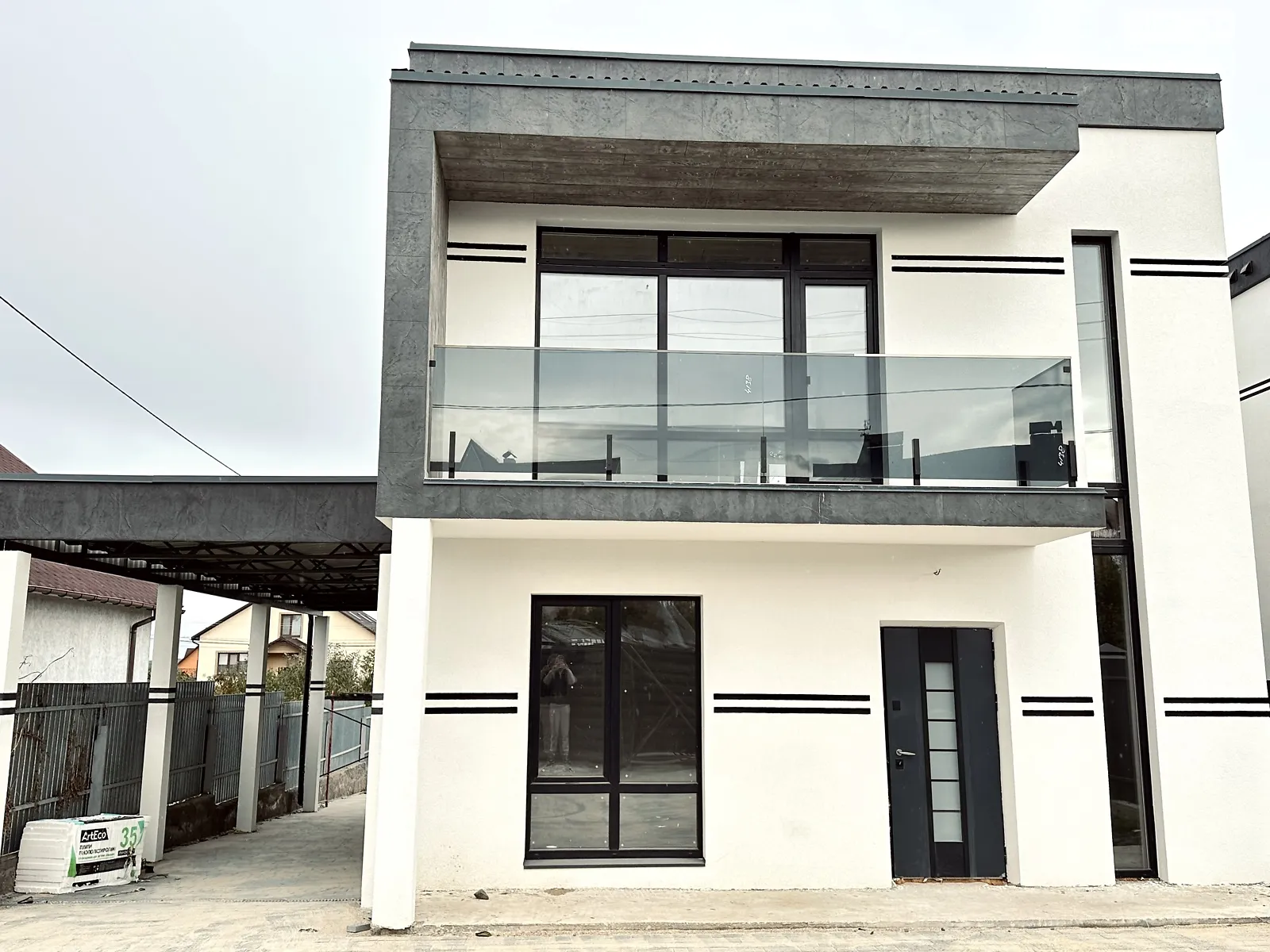 Продается дом на 2 этажа 120 кв. м с террасой, цена: 115000 $ - фото 1