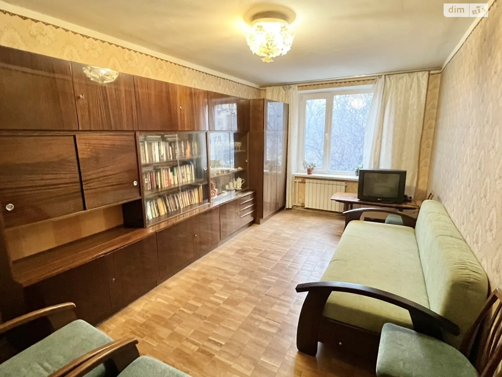 Продается 3-комнатная квартира 66.3 кв. м в Киеве, ул. Соломенская, 41 - фото 1