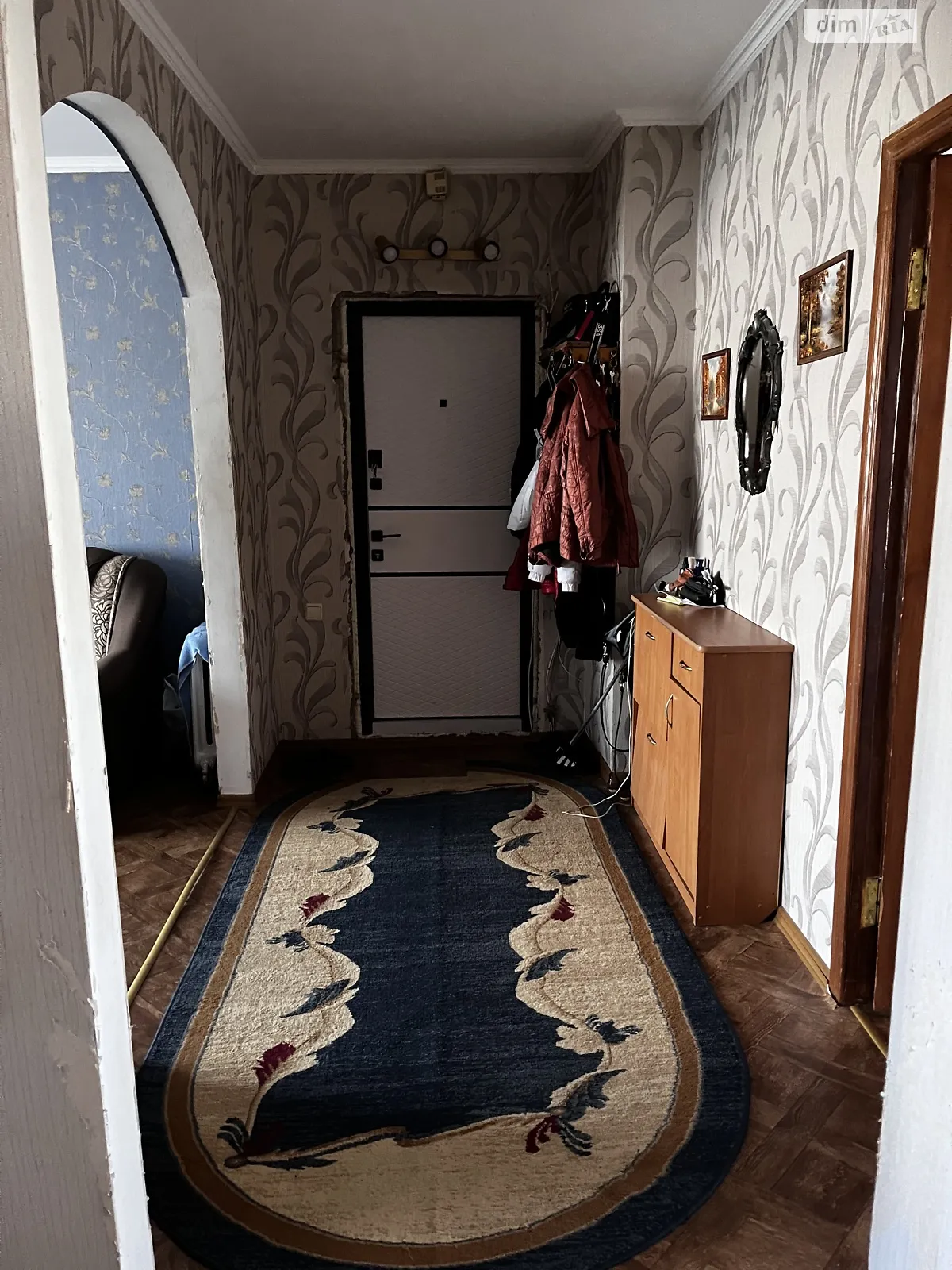 Продається 3-кімнатна квартира 63 кв. м у Фастові, вул. Дружби, 8 - фото 1