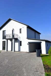 Сниму частный дом в Хмельнике долгосрочно