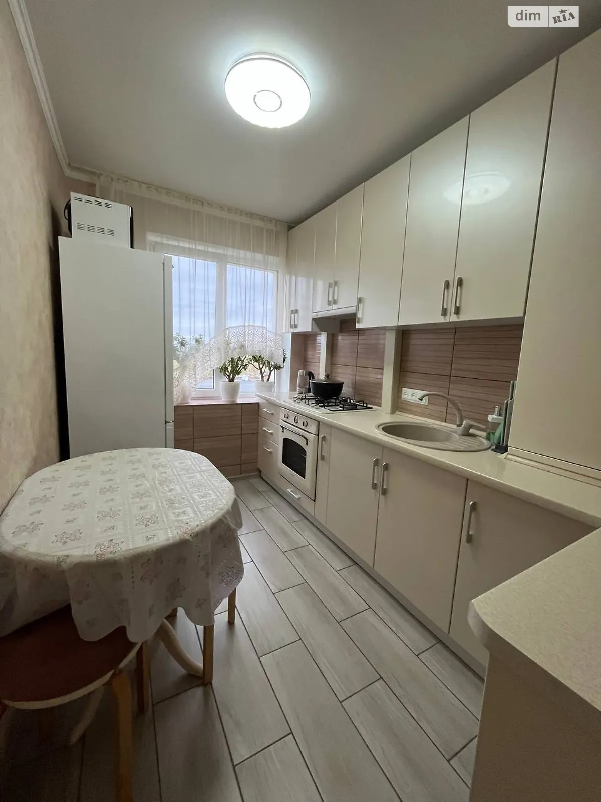 Продається 2-кімнатна квартира 46 кв. м у Миколаєві, вул. Київська - фото 1