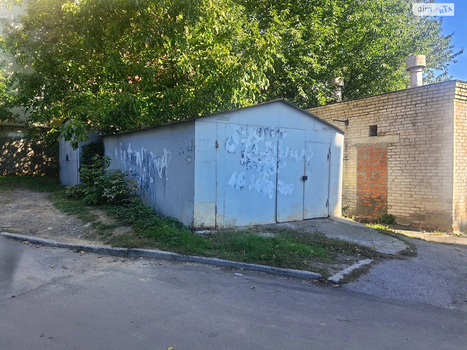 Продается отдельно стоящий гараж под легковое авто на 24 кв. м, цена: 4800 $ - фото 1