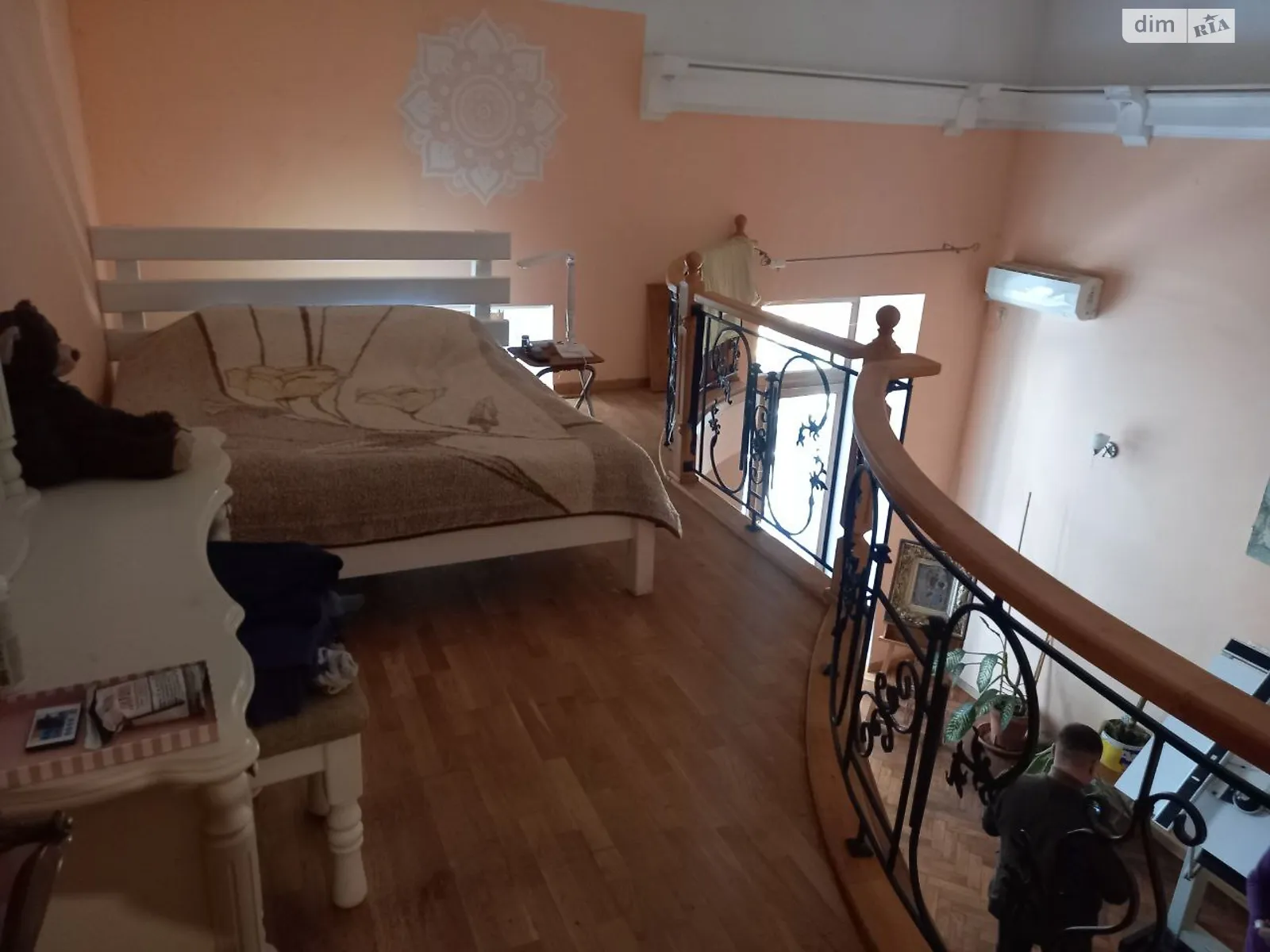 Продается 2-комнатная квартира 124.9 кв. м в Одессе, ул. Екатерининская - фото 1