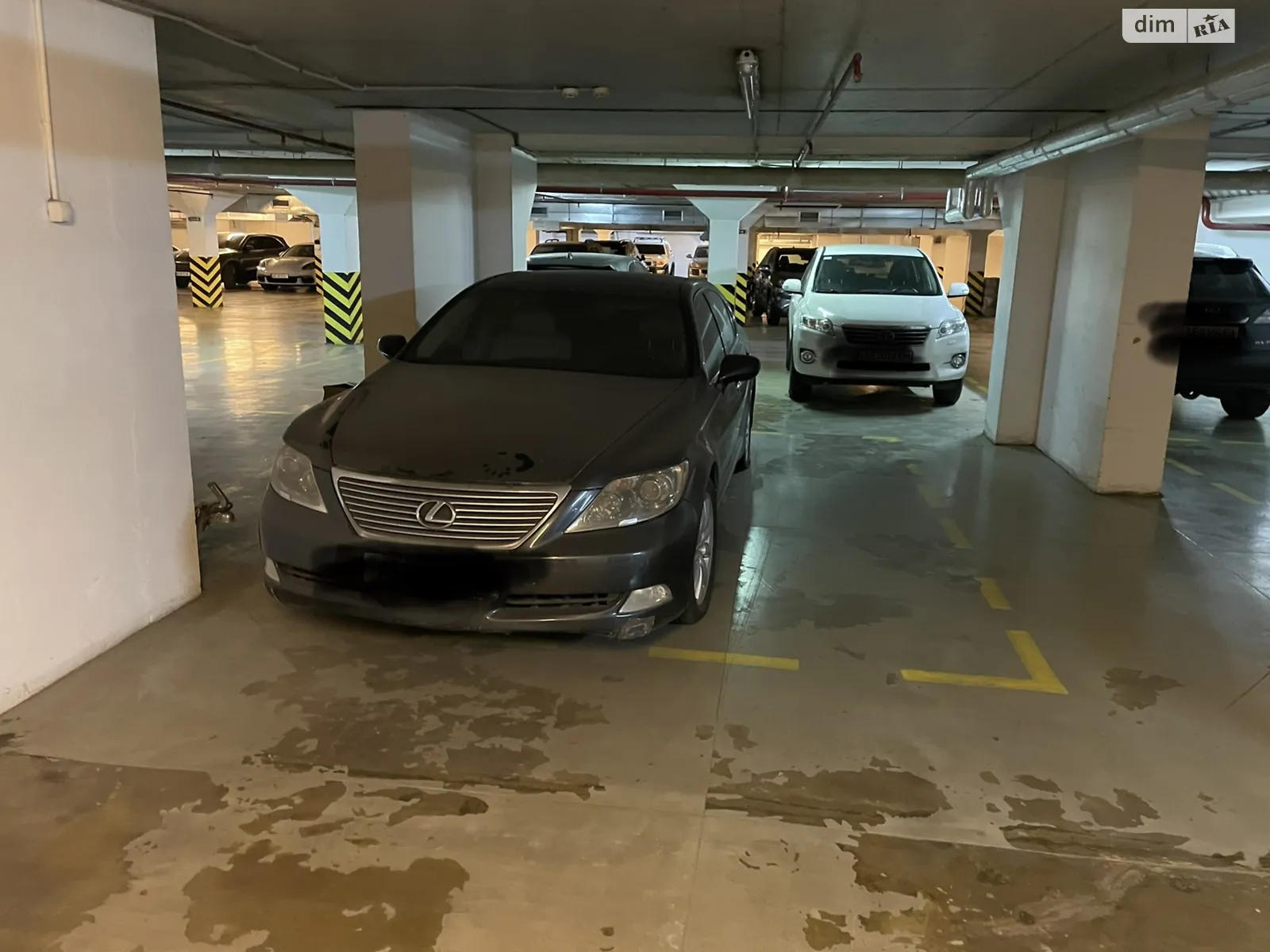 Продается подземный паркинг под легковое авто на 10.9 кв. м, цена: 23500 $ - фото 1