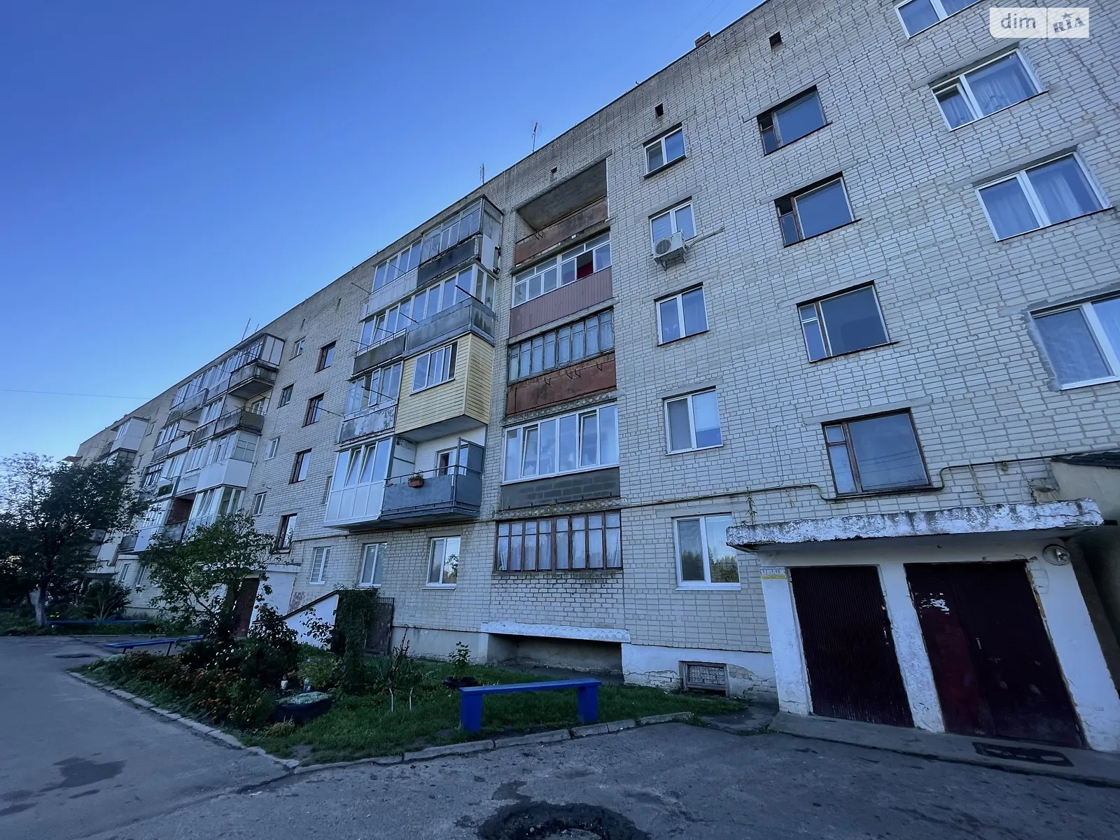 Продается 1-комнатная квартира 35.7 кв. м в Ровно, ул. Полевая - фото 1