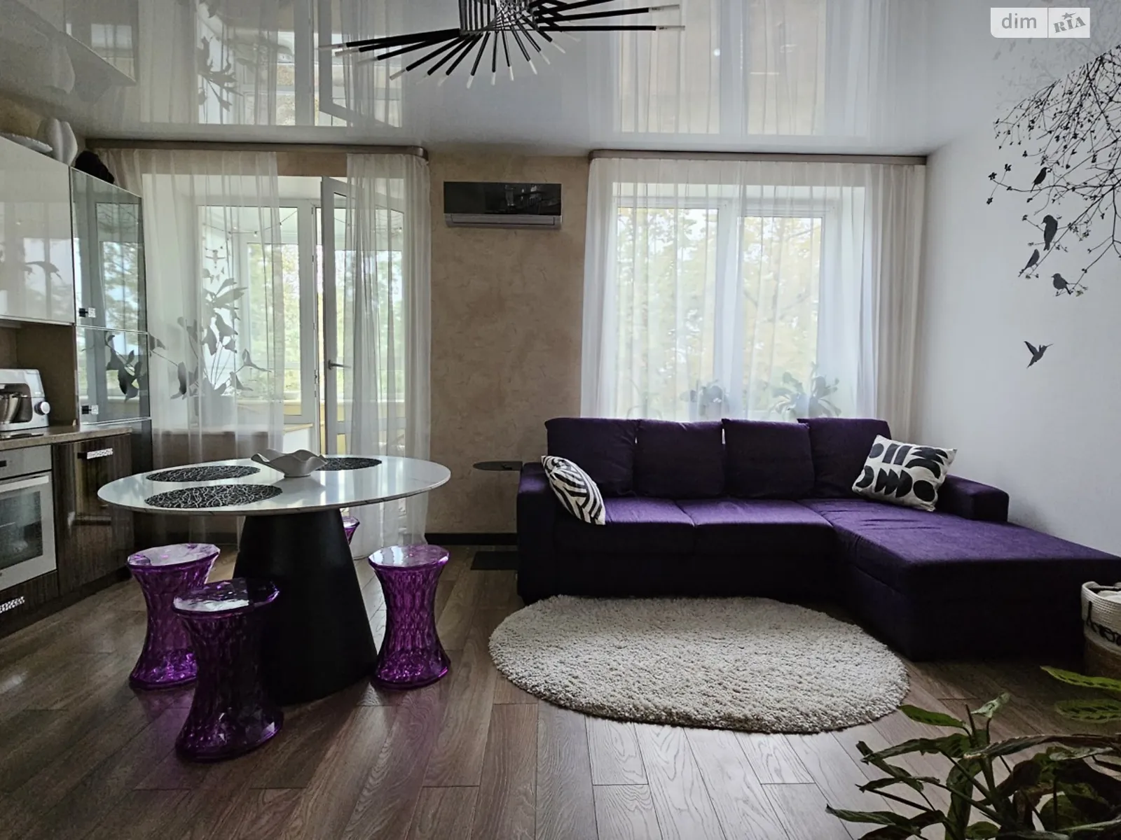 Продается 2-комнатная квартира 88.9 кв. м в Буче, ул. Вокзальная, 127 - фото 1