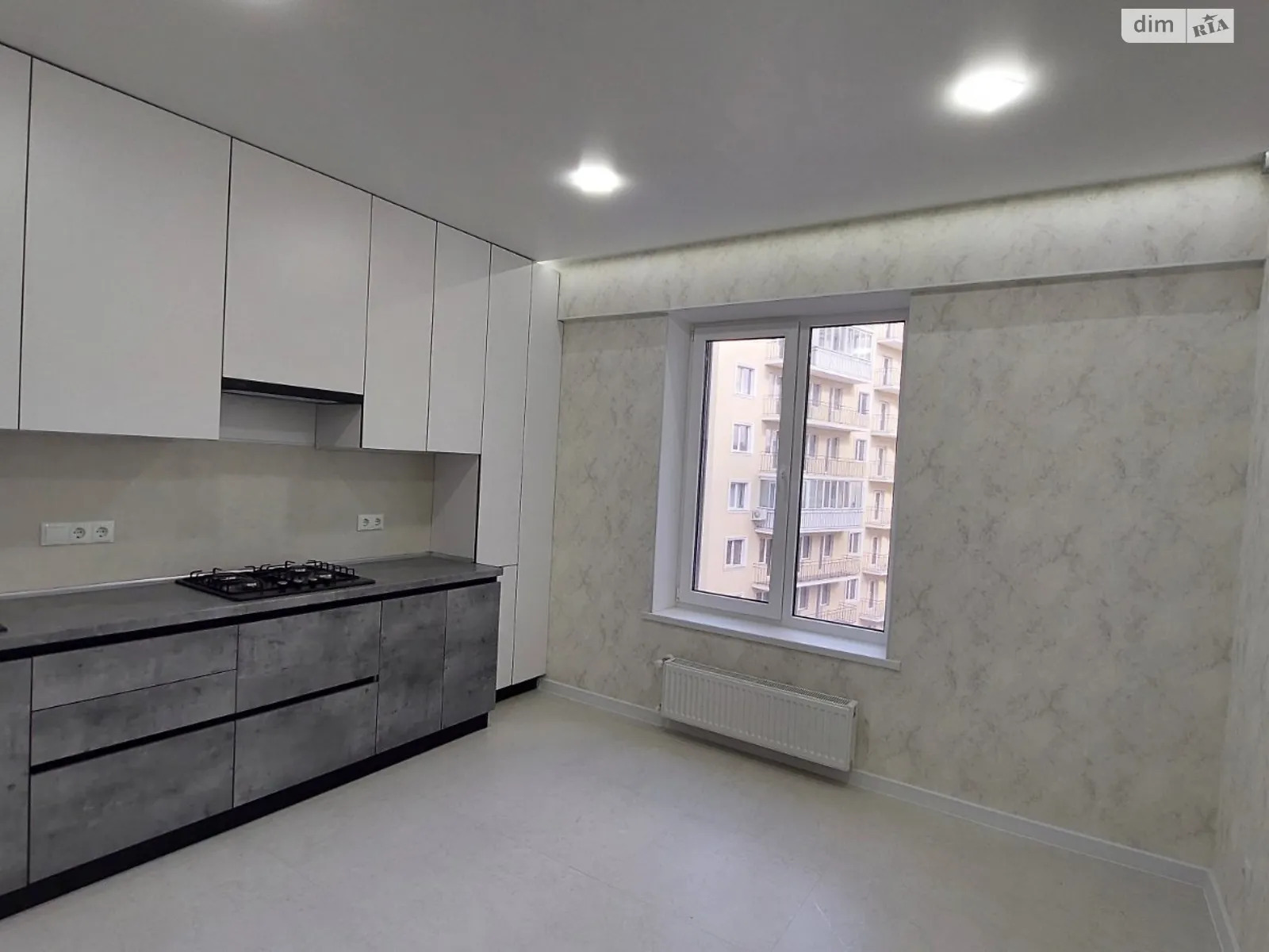 Продается 1-комнатная квартира 36 кв. м в Одессе, ул. Инглези, 2 корпус 6 - фото 1