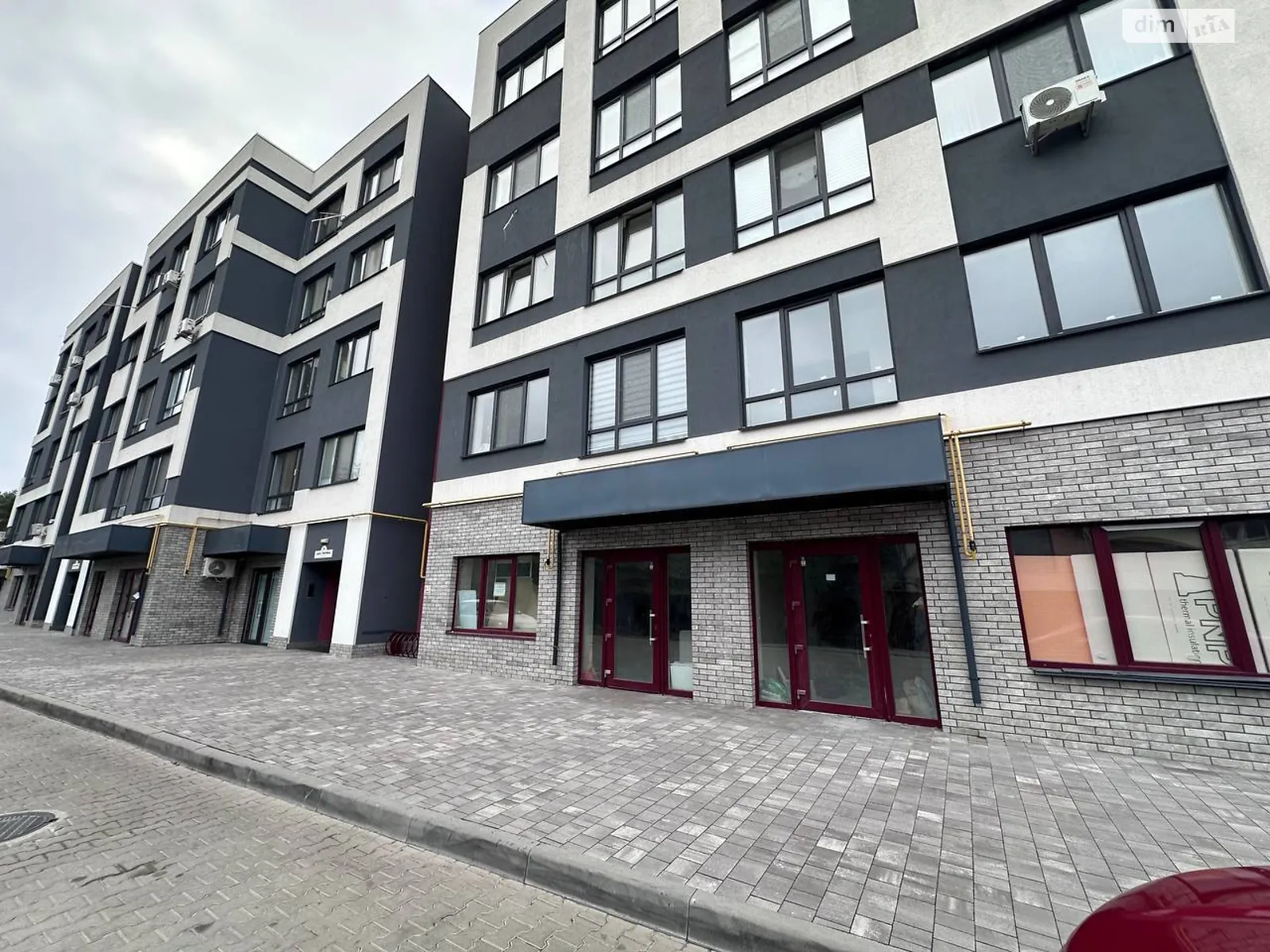 Продается 1-комнатная квартира 40.1 кв. м в Ирпене, ул. Гнатюка, 4Б - фото 1