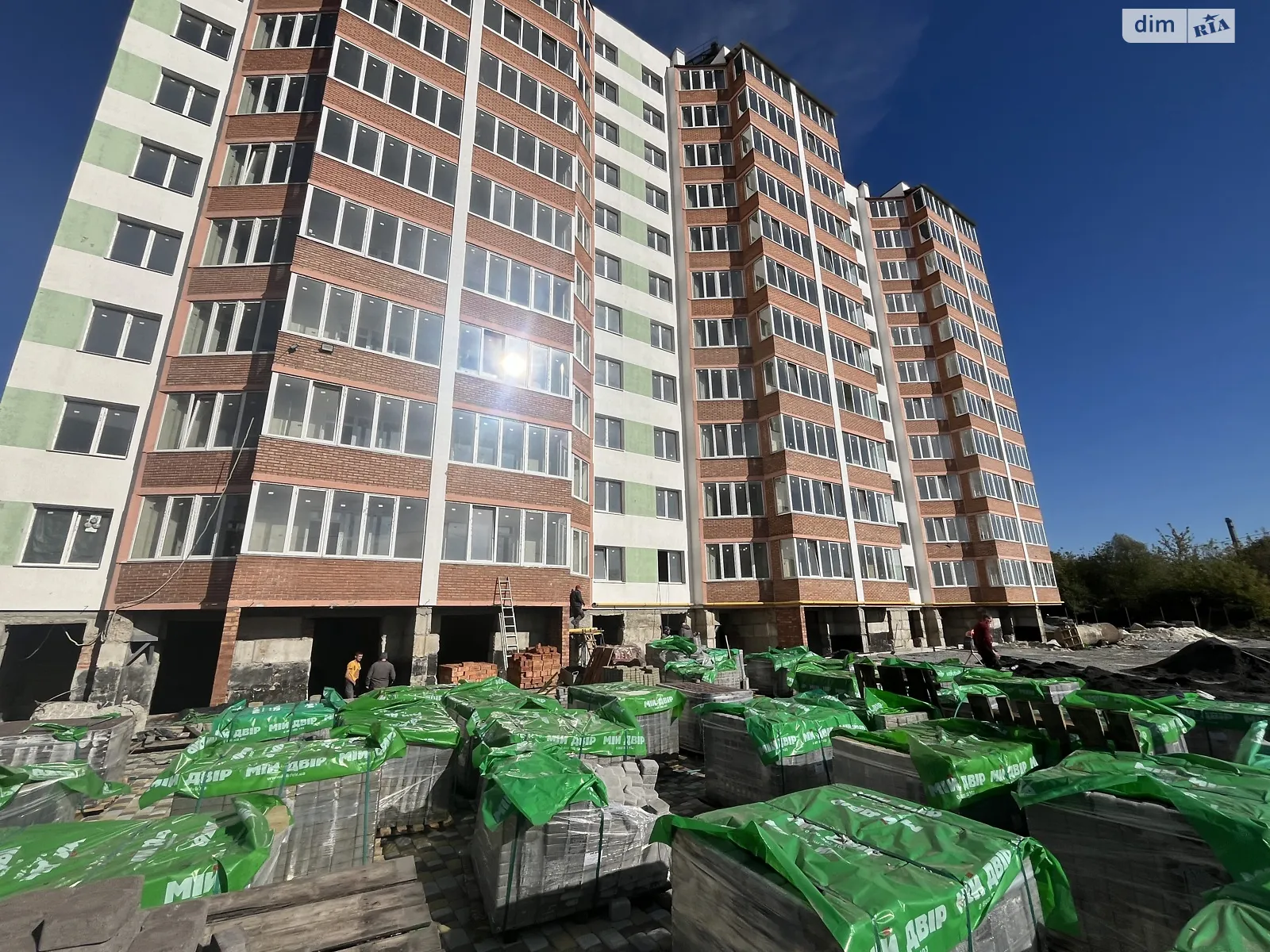 Продается 2-комнатная квартира 70.8 кв. м в Львове, ул. Антонича, 5Б - фото 1