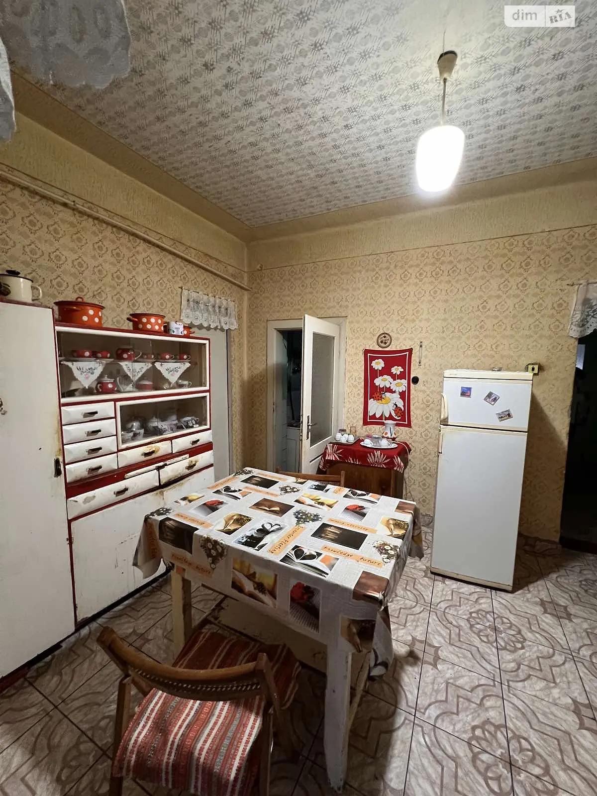 Продается 2-комнатная квартира 50.6 кв. м в Виноградове, ул. Маяковского, 79 - фото 1
