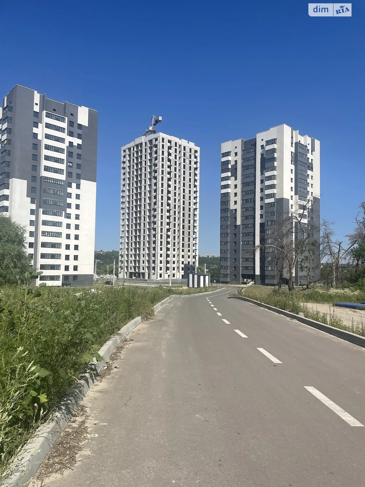 Продается 1-комнатная квартира 48 кв. м в Харькове, ул. Нескореных(Героев Труда), 1 - фото 1