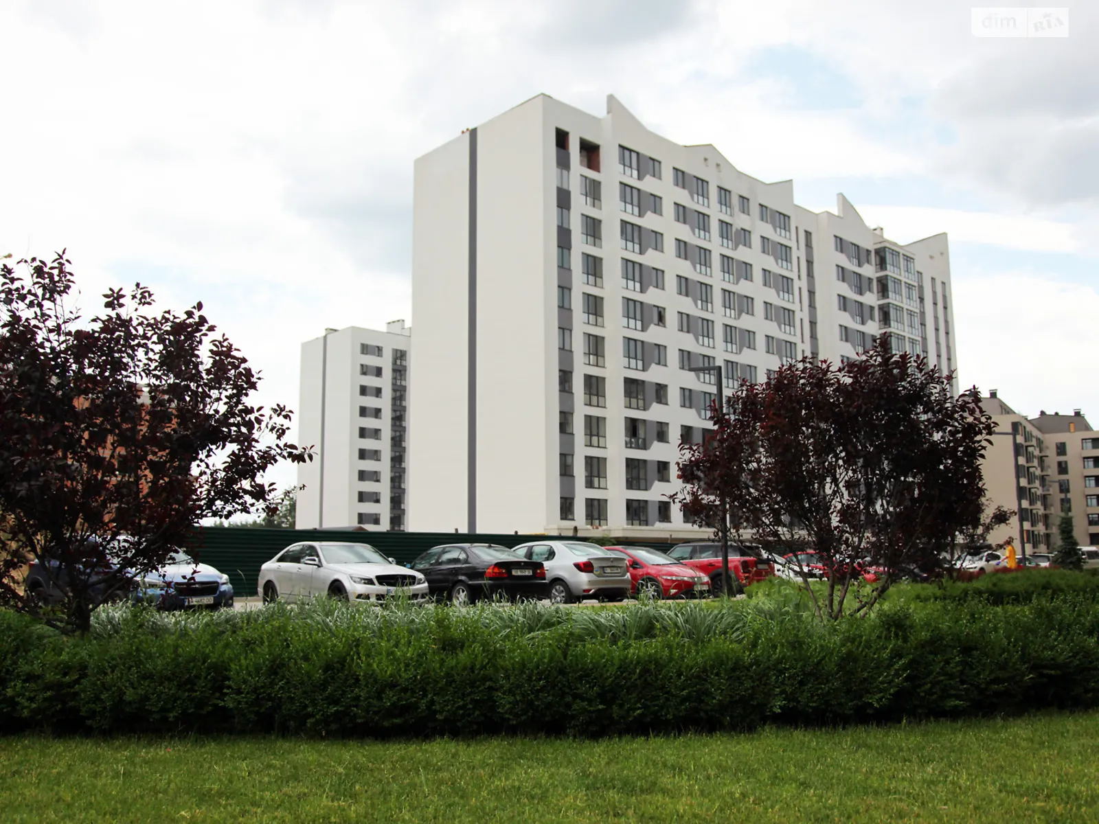 Продается 1-комнатная квартира 40 кв. м в Гостомеле, ул. Охотничья, 24 - фото 1