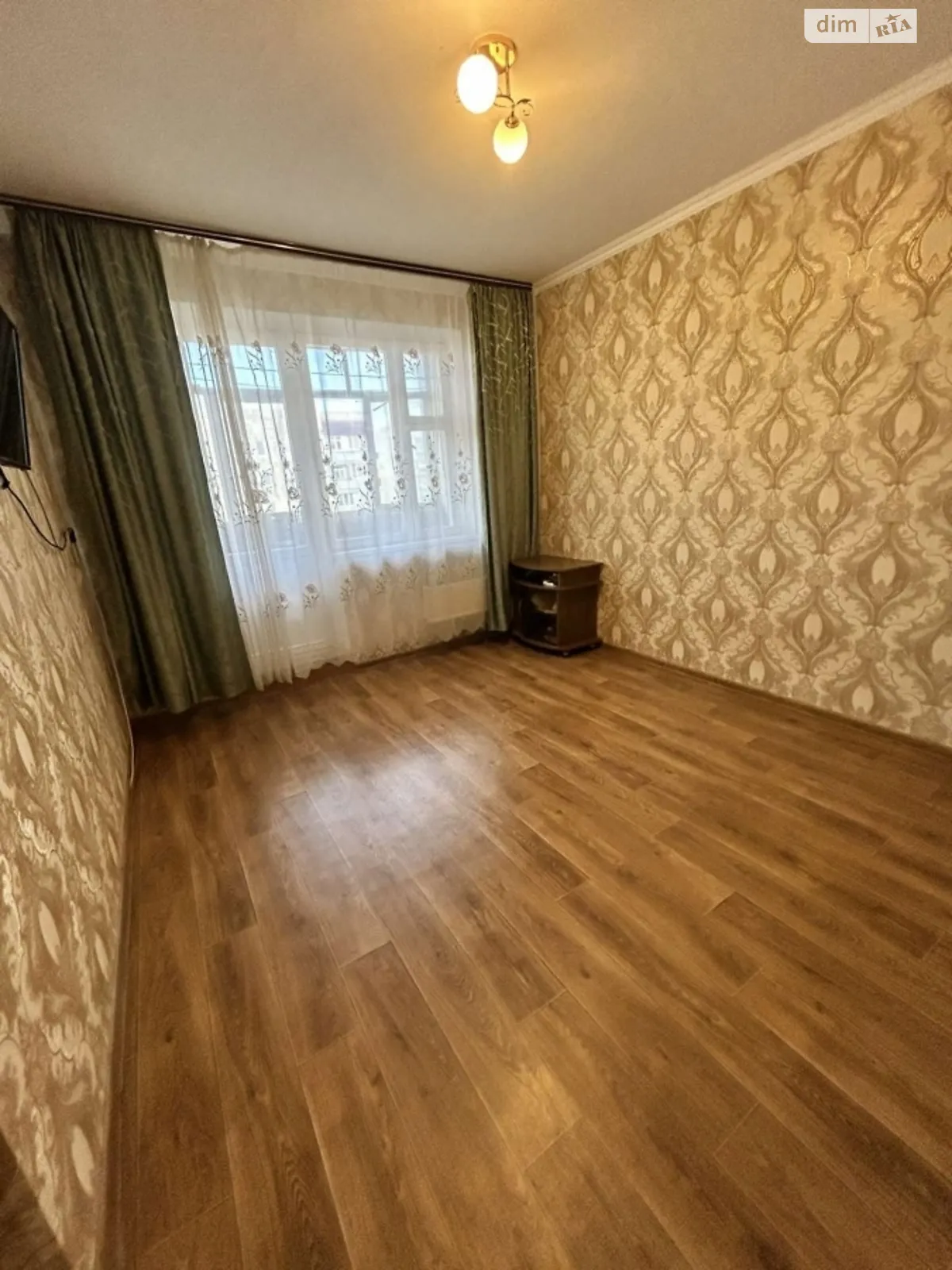 Продается 3-комнатная квартира 72 кв. м в Житомире, просп. Мира, 7 - фото 1
