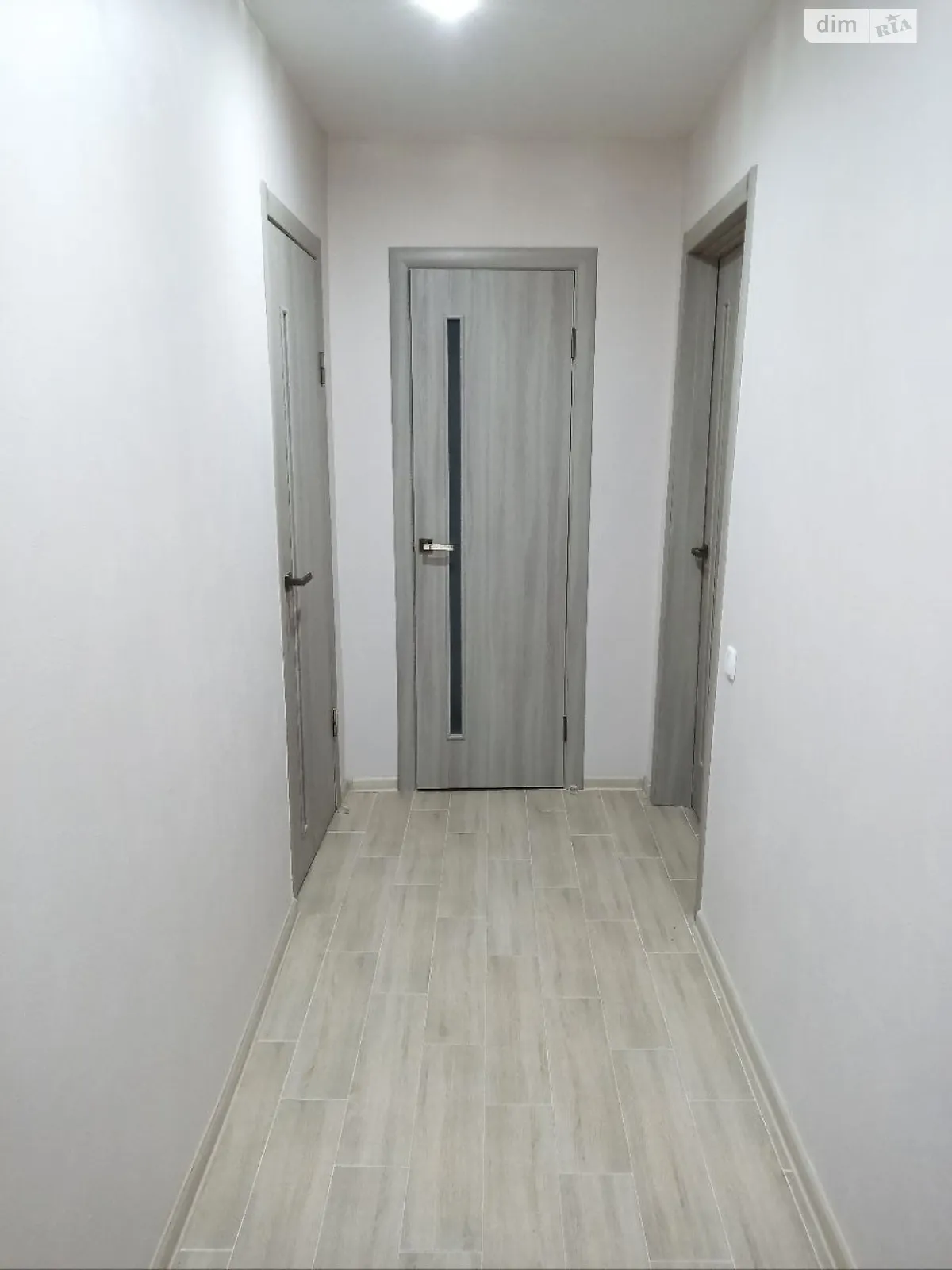 Продается 3-комнатная квартира 63 кв. м в Днепре, ул. Метростроевская - фото 1