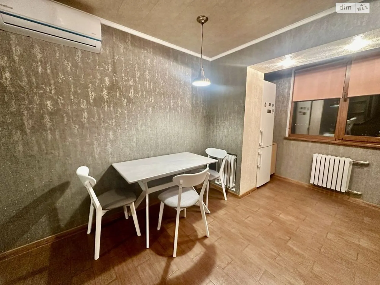 Сдается в аренду 1-комнатная квартира 40 кв. м в Днепре, просп. Науки(Гагарина), 124 - фото 1