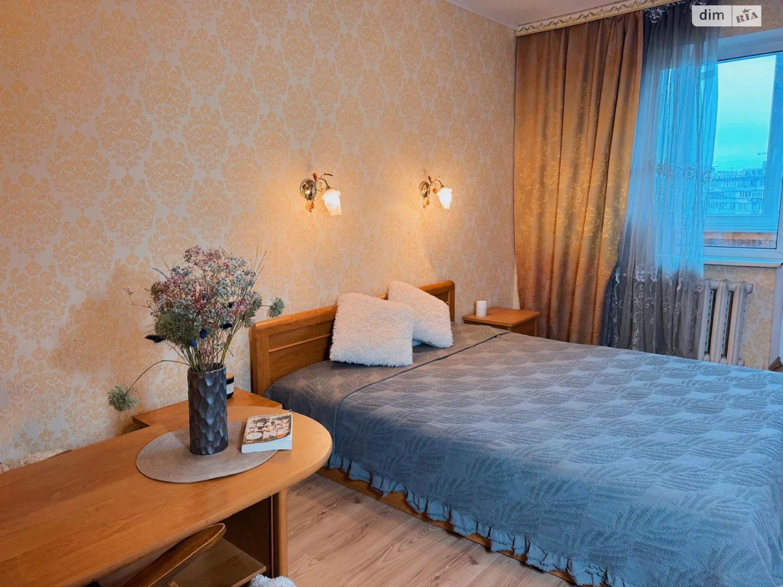Продається 3-кімнатна квартира 69 кв. м у Києві, вул. Левка Лук'яненка, 5 - фото 1