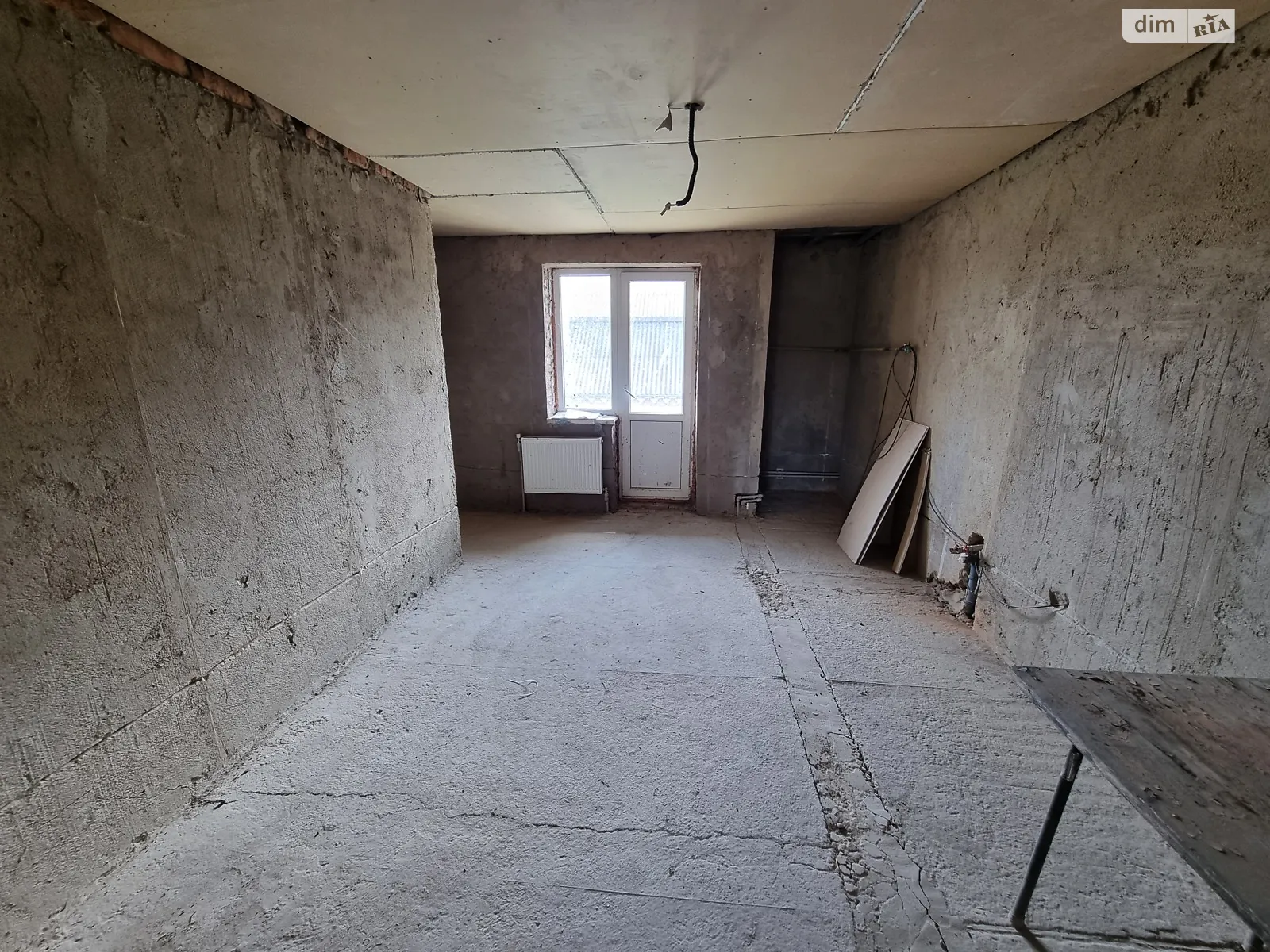 Продается дом на 2 этажа 243 кв. м с садом, цена: 47000 $ - фото 1