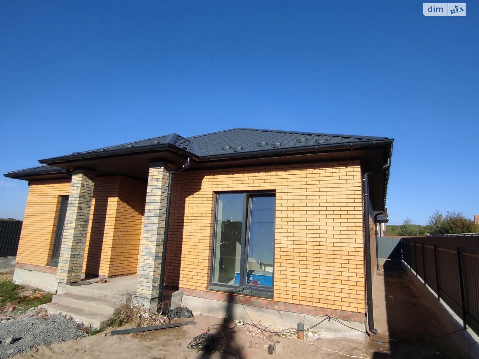 Продается одноэтажный дом 95 кв. м с баней/сауной, цена: 75000 $ - фото 1