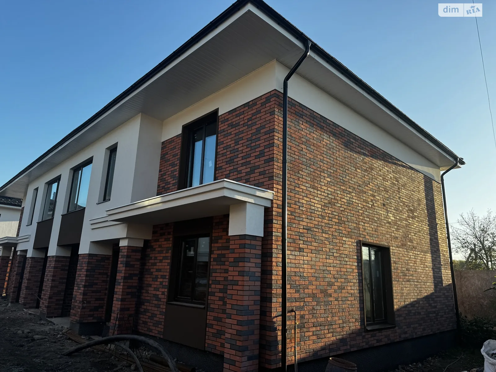 Продається частина будинку 138 кв. м з банею/сауною, цена: 115000 $ - фото 1
