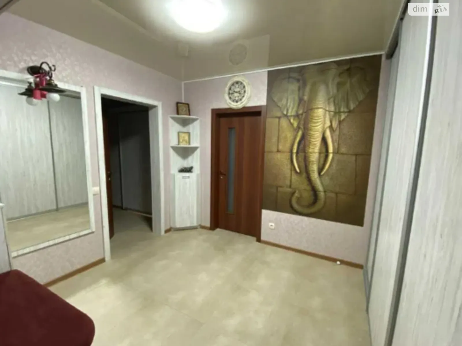 Продается 2-комнатная квартира 72 кв. м в Киеве, пер. Ясиноватский, 11 - фото 1