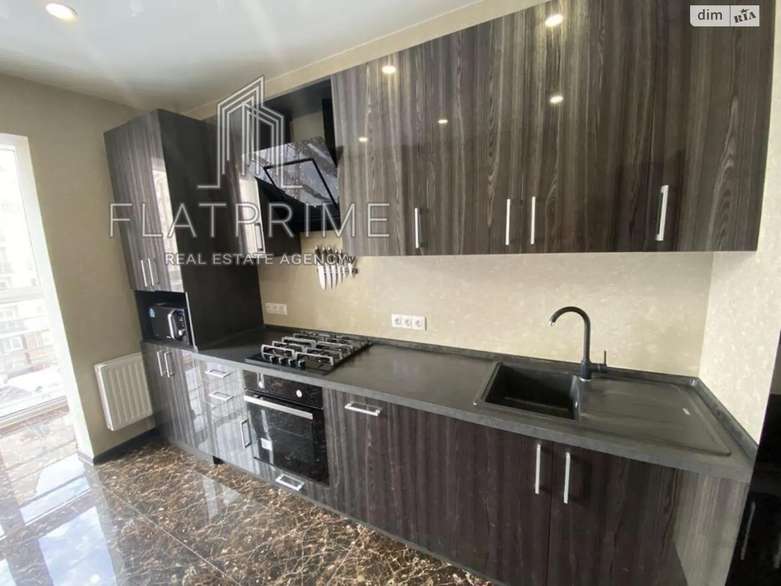 Продається 1-кімнатна квартира 41 кв. м у Києві, вул. Метрологічна, 9В - фото 1
