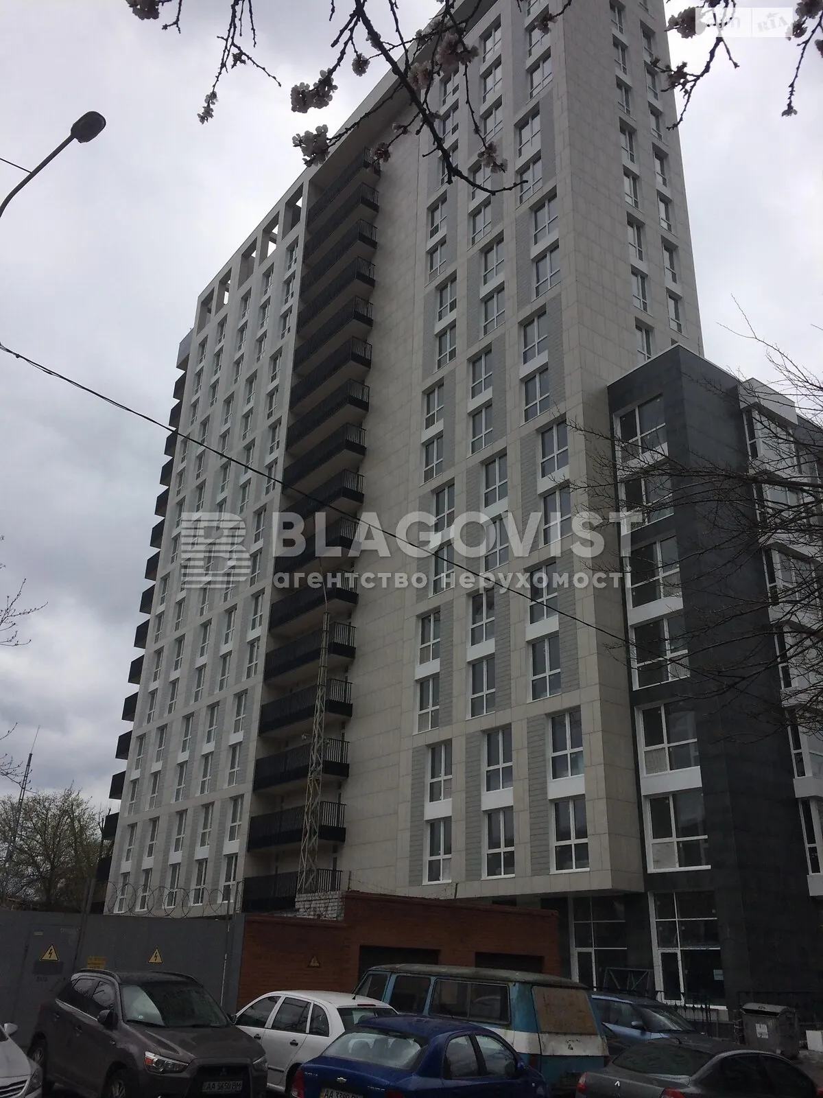 Продается 3-комнатная квартира 125.1 кв. м в Киеве - фото 2