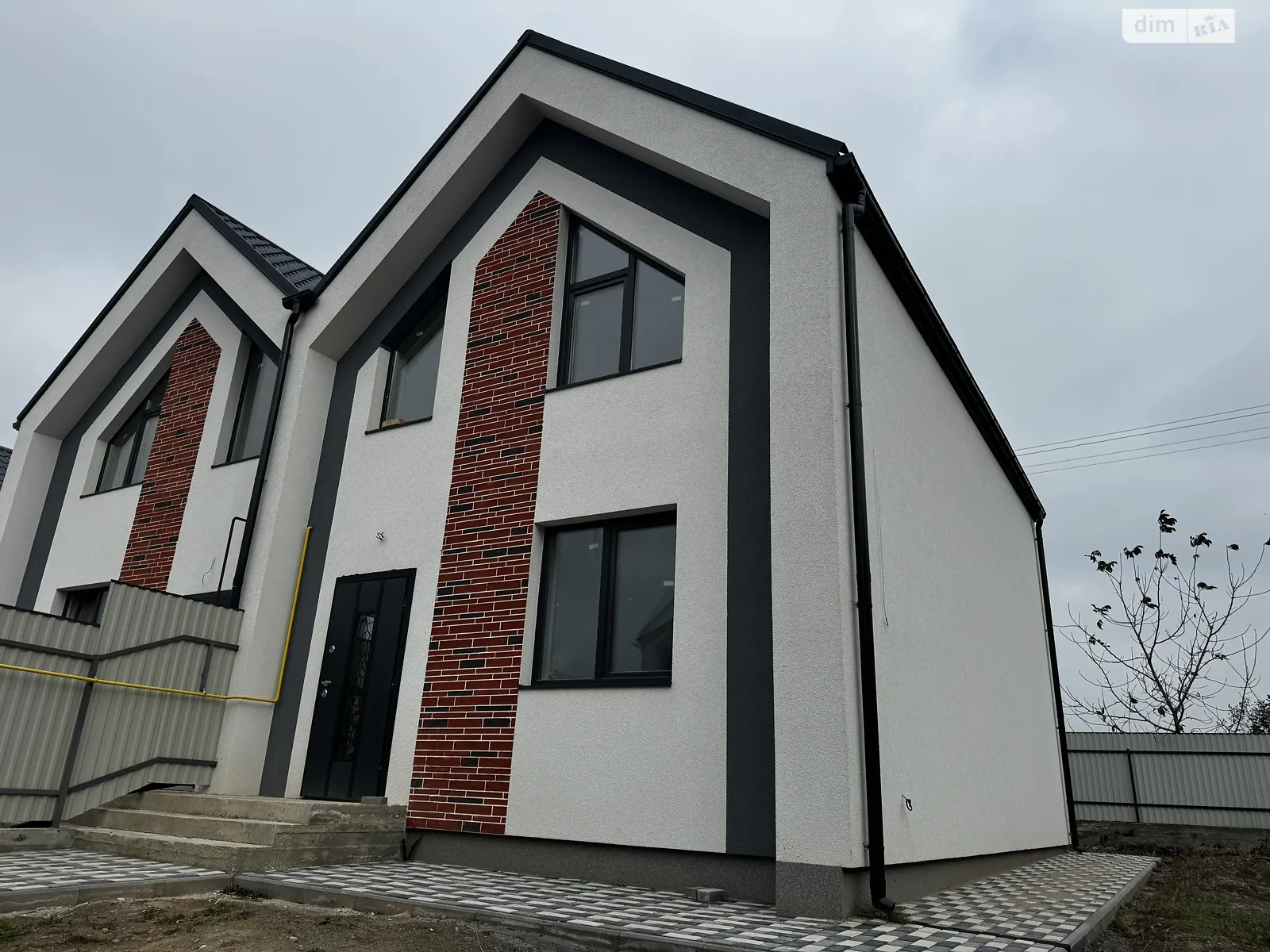 Продається частина будинку 98 кв. м з бесідкою, цена: 80000 $ - фото 1