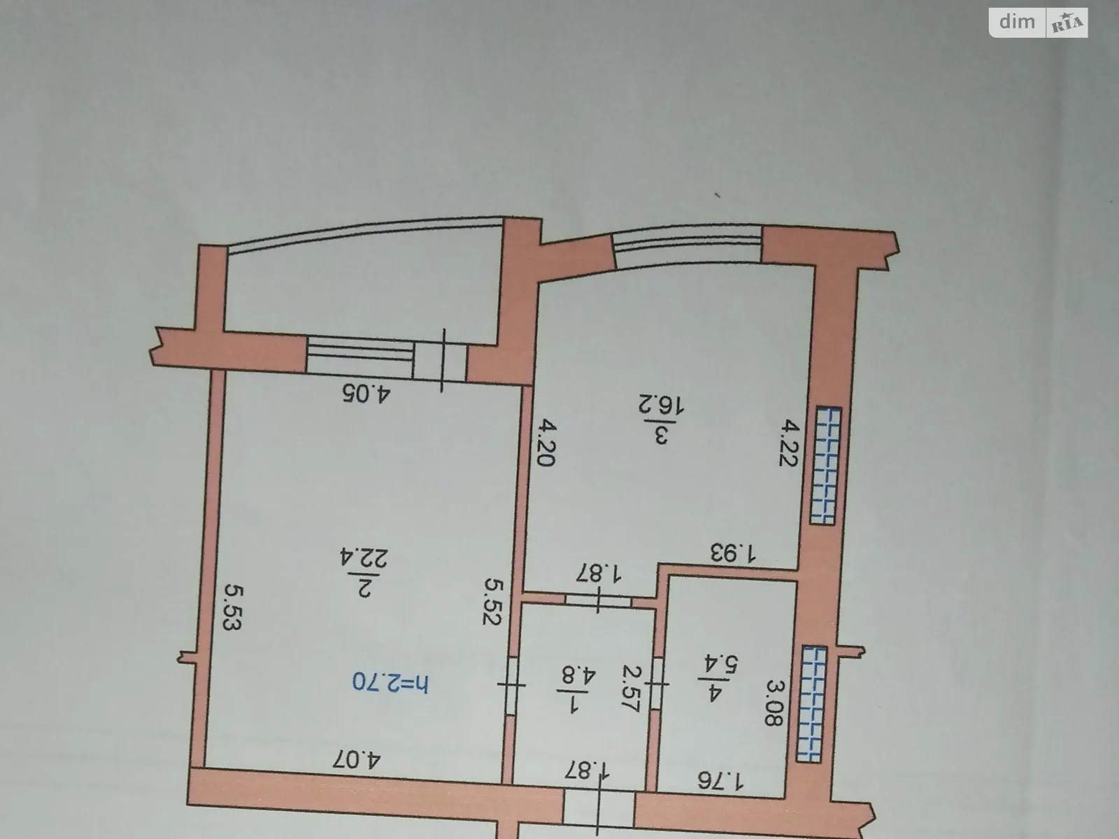 Продается 1-комнатная квартира 54.1 кв. м в Черноморске, ул. Парусная, 1О - фото 1