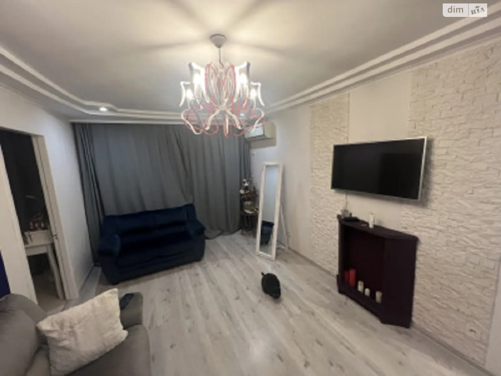 Продається 3-кімнатна квартира 55.8 кв. м у Одесі, вул. Космонавтів, 27/3 - фото 1