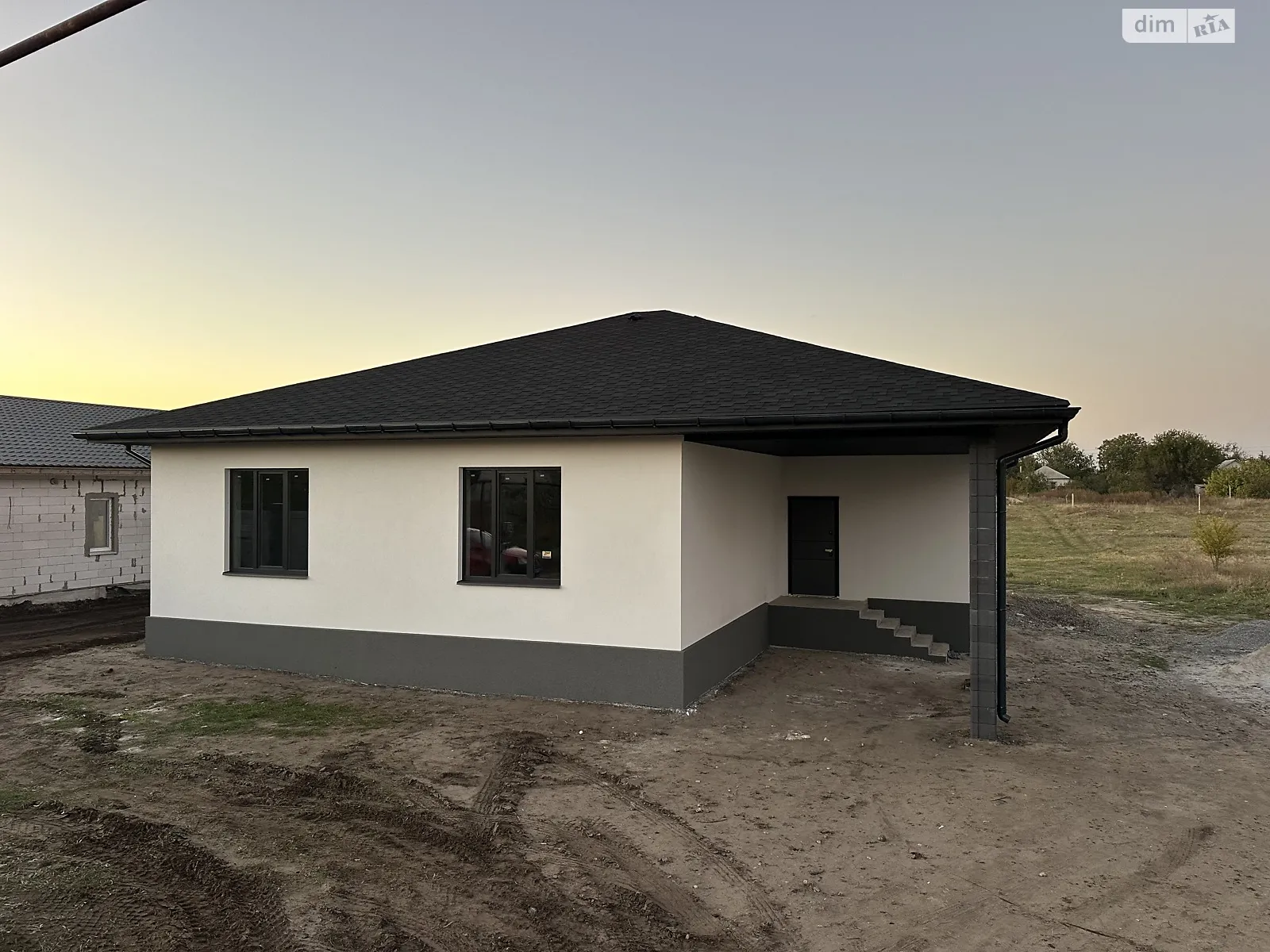 Продається одноповерховий будинок 120 кв. м з балконом, цена: 60000 $ - фото 1