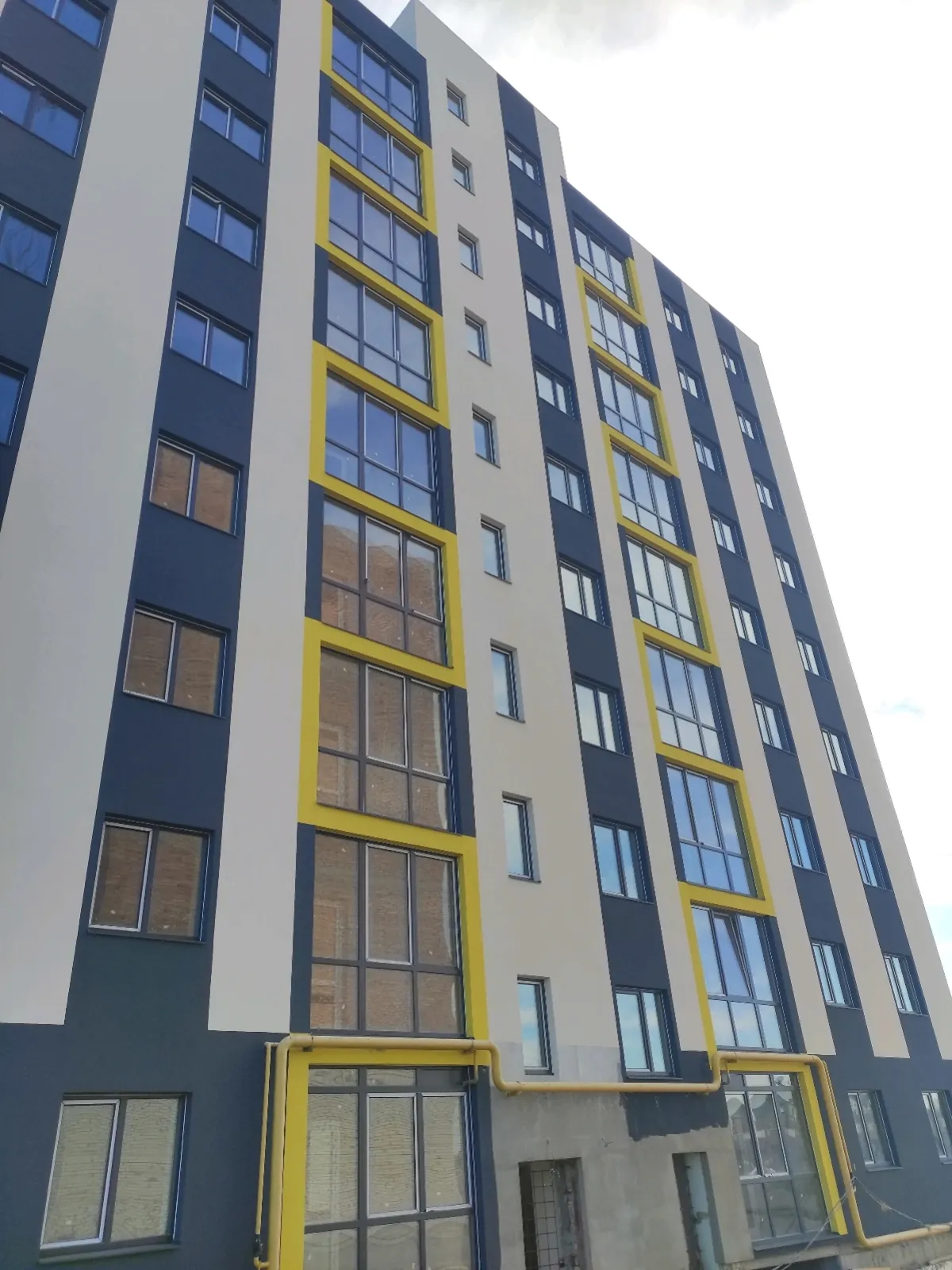 Продается 1-комнатная квартира 36 кв. м в Зарванцах, ул. Одесская, 4 - фото 1