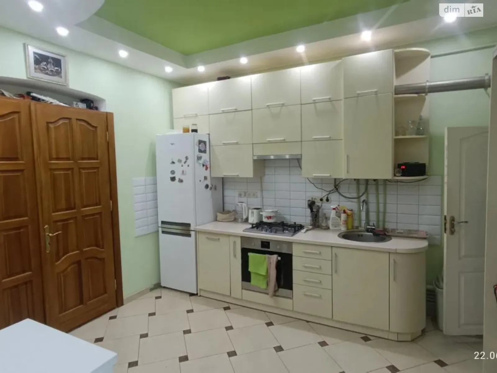 Продається 2-кімнатна квартира 55 кв. м у Львові, вул. Олесницького - фото 1