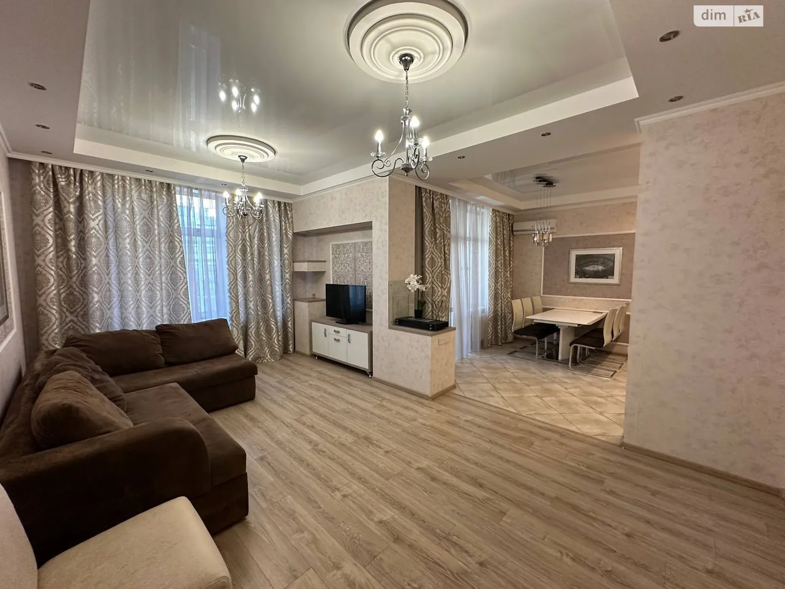 Здається в оренду 2-кімнатна квартира 86 кв. м у Києві, вул. Андрія Верхогляда(Драгомирова), 7 - фото 1